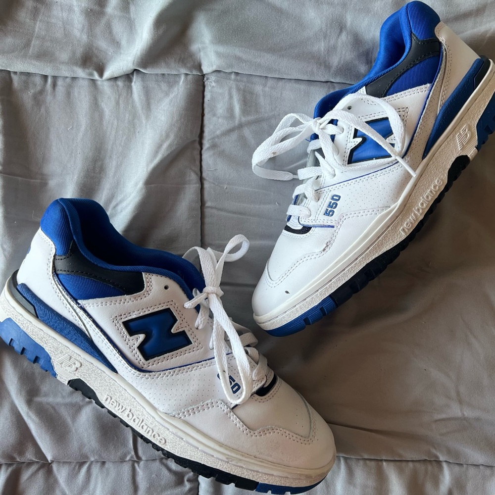 New Balance 550 mens size 9